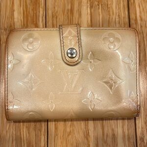 Louis Vuitton Vernis Kisslock Wallet